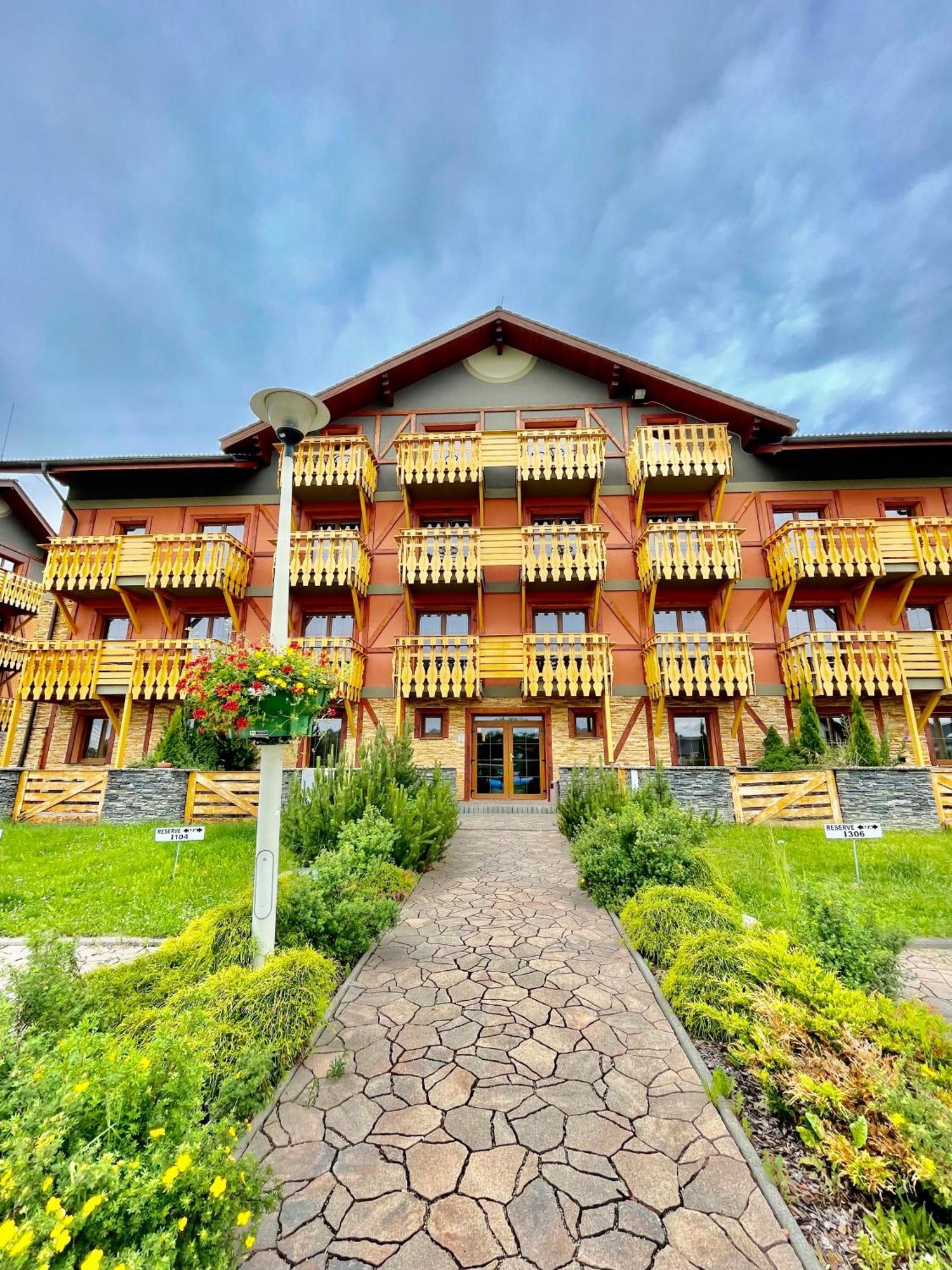 Apartment Kimo - Stunning View Of High Tatras Vel'ka Lomnica Exterior photo